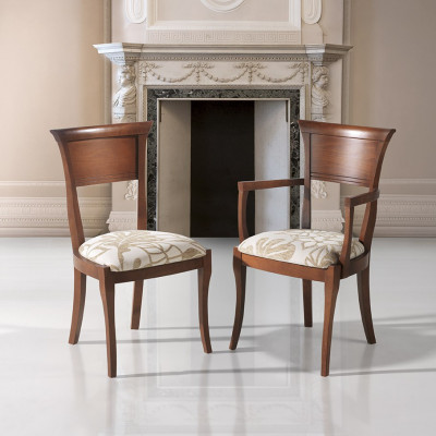 Silla y sillón clásicos de madera de haya modelo Gala